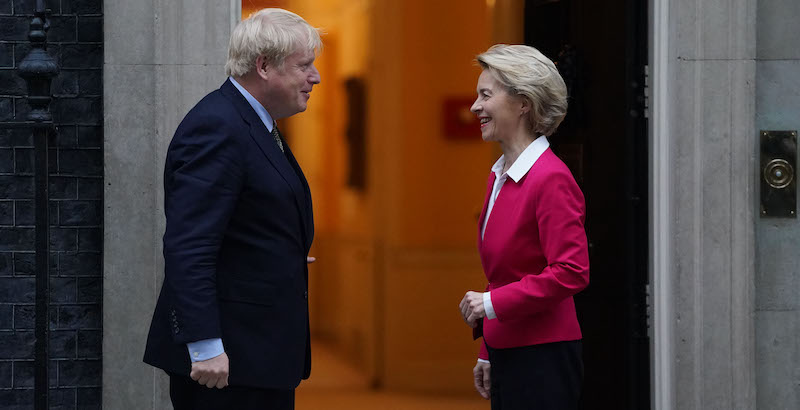 Il primo ministro britannico, Boris Johnson, e la presidente della Commissione europea, Ursula von der Leyen (Peter Summers/Getty Images)
