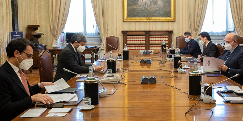 L'incontro tra la delegazione del M5S e il presidente della Camera Roberto Fico, Roma, 30 gennaio 2021. (ANSA/PROFILO TWITTER CAMERA DEI DEPUTATI)