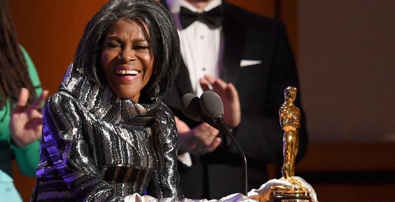 Cicely Tyson riceve l'Oscar alla carriera, il 18 novembre 2018 a Los Angeles. (Kevin Winter/ Getty Images)