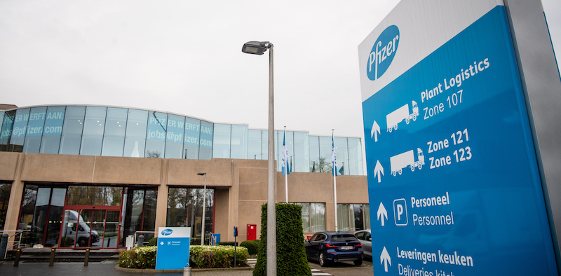 Lo stabilimento di Pfizer a Puurs, Belgio. (Jean-Christophe Guillaume/Getty Images)