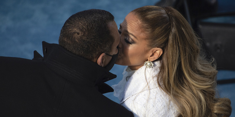 La cantante Jennifer Lopez (51) e il marito Alex Rodriguez (45) all'insediamento di Joe Biden, Washington, 20 gennaio
 (Caroline Brehman/CQ Roll Call)