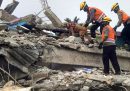 Il numero di persone morte per il terremoto a Sulawesi, in Indonesia, è salito a 73