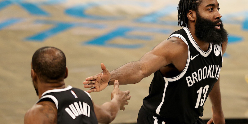 James Harden e Kevin Durant in Brooklyn Nets-Miami Heat (Elsa/Getty Images)