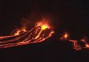 Le foto dell'eruzione del vulcano Fagradalsfjall, in Islanda