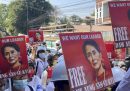 La giunta militare birmana ha accusato Aung San Suu Kyi di aver accettato un pagamento illecito di 600mila dollari e 11 kg di oro