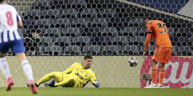Il gol di Mehdi Taremi in Porto-Juventus di Champions League (AP Photo/Luis Vieira)