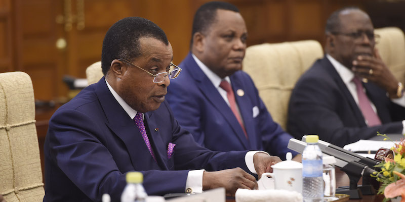 Il presidente della Repubblica del Congo Denis Sassou Nguesso, a sinistra (KYODO NEWS/Parker Song, Pool)