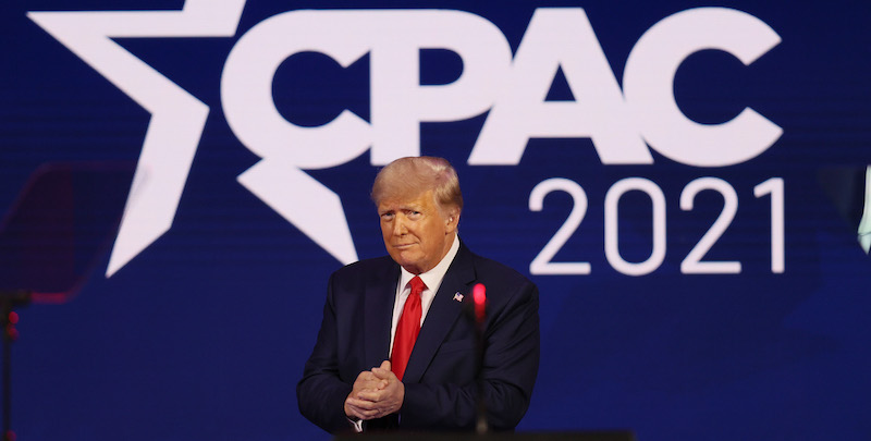 Trump durante il suo discorso alla CPAC (Joe Raedle/Getty Images)