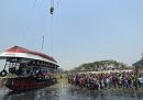 Almeno 26 persone sono morte in Bangladesh a causa del naufragio di un traghetto