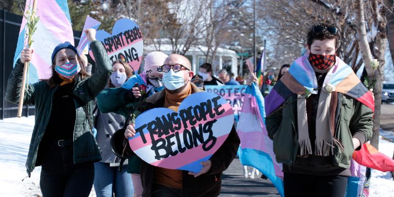 L'Arkansas vieterà i trattamenti ormonali e l'intervento chirurgico di conferma di genere alle persone transgender sotto i 18 anni