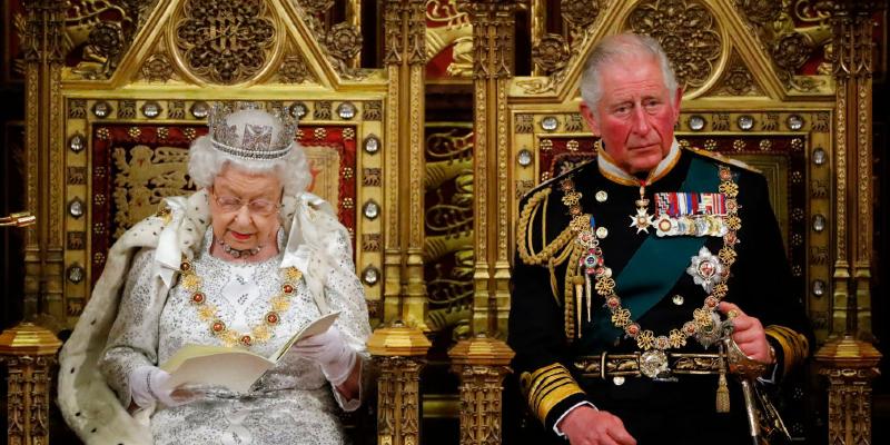 La successione della regina Elisabetta II è un problema