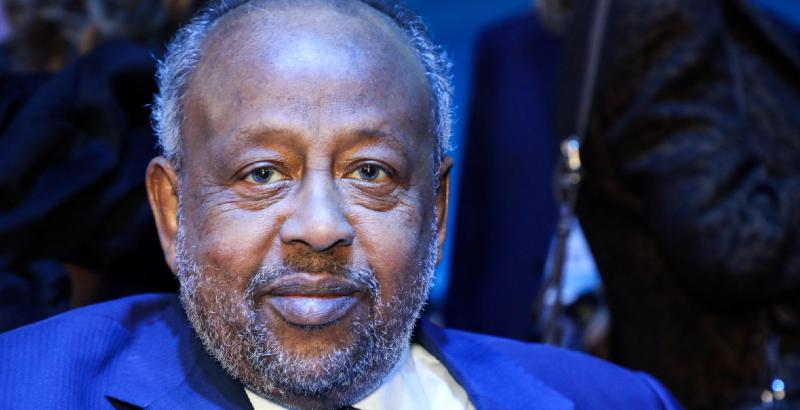 Il presidente di Gibuti Ismail Omar Guelleh in una foto del 2019 (EPA/ Ludovic Marin/ Pool Maxppp via ANSA)