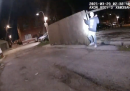 La polizia di Chicago ha diffuso un video che mostra un suo agente uccidere un tredicenne