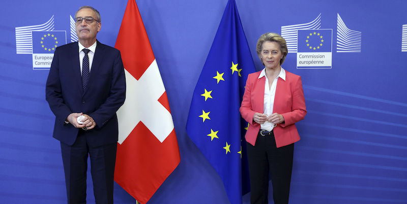 La Svizzera ha abbandonato le discussioni sul cosiddetto “accordo quadro” con l’Unione Europea, che andavano avanti dal 2014