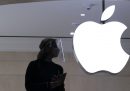 Apple è stata denunciata nel Regno Unito per il sovrapprezzo imposto ai consumatori sulle app scaricate dall'App Store