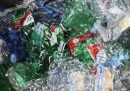 Ora ci sono bottiglie più riciclate anche in Italia