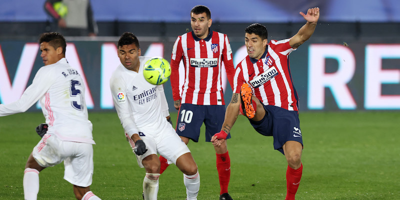 Luis Suarez e Casemiro in Real Madrid-Atletico del 12 dicembre (Angel Martinez/Getty Images)