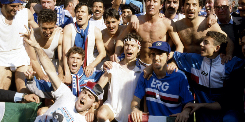 La Sampdoria festeggia sul prato di Marassi lo Scudetto del 1991 (LaPresse)