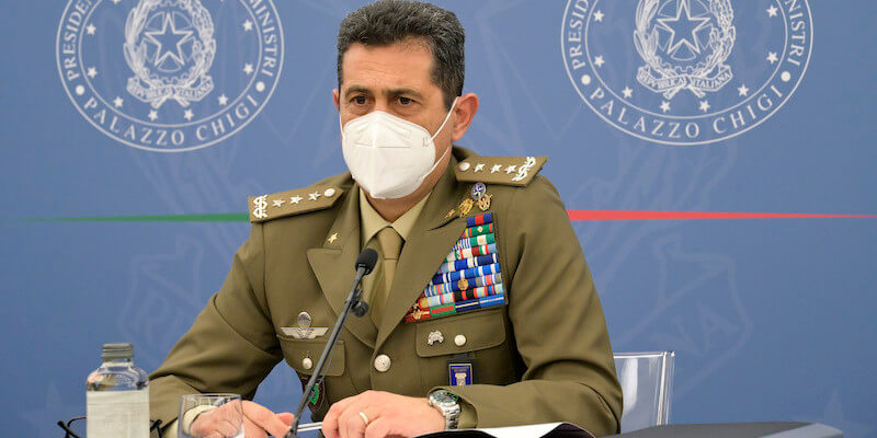 Il generale Figliuolo durante la conferenza stampa dell'11 giugno (Claudio Peri/POOL ANSA/LaPresse)