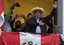 Castillo ha vinto le elezioni in Perù, ma non è ancora presidente