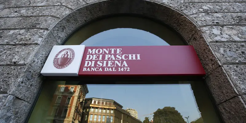 Una filiale della banca Monte dei Paschi di Siena a Milano (AP Photo/Luca Bruno, File)
