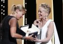 Il film "Titane" della regista francese Julia Ducournau ha vinto la Palma d'oro al Festival di Cannes