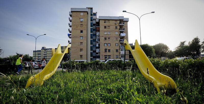 Il Parco Verde, a Caivano (ANSA / CIRO FUSCO)