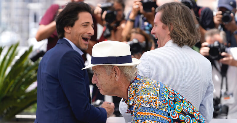 Adrien Brody, Bill Murray, e Wes Anderson al photocall di The French Dispatch al festival di Cannes, 13 luglio
(AP Photo/Brynn Anderson)