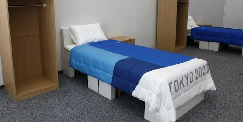 Non è vero che i letti del villaggio olimpico di Tokyo sono costruiti per non fare sesso
