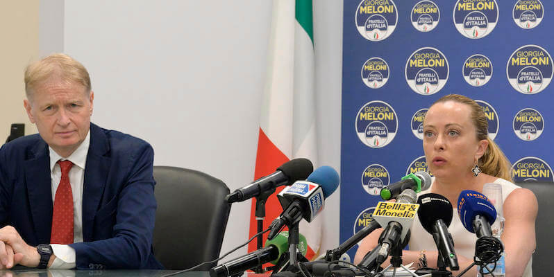 La presidente di Fratelli d’Italia, Giorgia Meloni, durante la conferenza stampa per presentare l’adesione di Lucio Malan al partito, 19 Luglio 2021. (ANSA/CLAUDIO PERI)