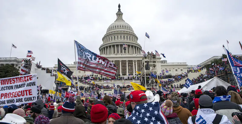 L'attacco del 6 gennaio 2021 al Congresso degli Stati Uniti (AP Photo/Jose Luis Magana)