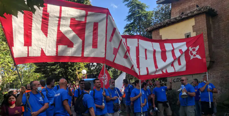 La manifestazione organizzata a Firenze a sostegno dei lavoratori della Gkn, il 18 settembre
(ANSA/Matteo Leoni)