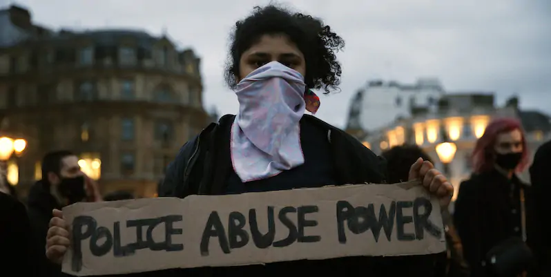 Manifestazione femminista contro la violenza e il sessismo della polizia, Londra, 14 marzo 2021 (Hollie Adams/Getty Images)