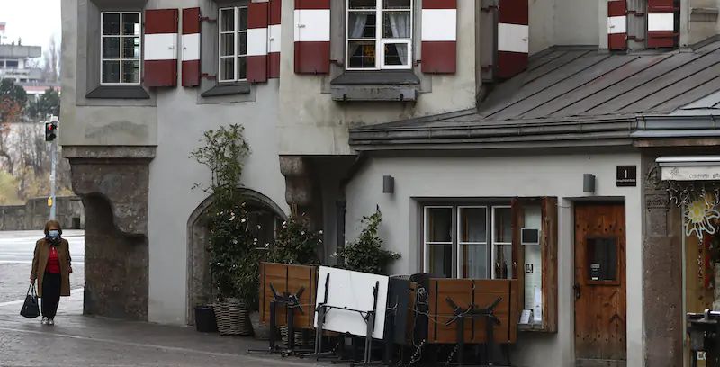 Un ristorante di Innsbruck, Austria (AP Photo/Matthias Schrader)
