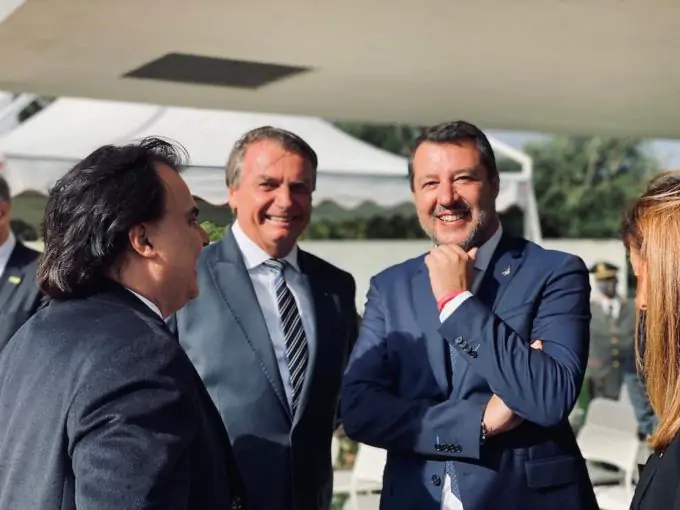 Jair Bolsonaro e Matteo Salvini a Pistoia (Ufficio Stampa Lega/LaPresse)
