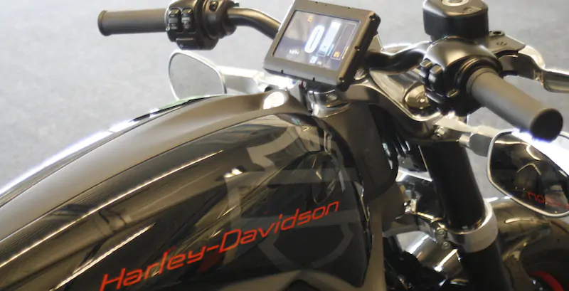 L'Harley-Davidson LiveWire, il primo modello elettrico dell'azienda motociclistica statunitense (AP Photo/M.L. Johnson)