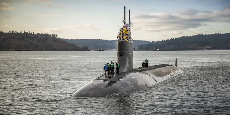 Il sottomarino nucleare USS Connecticut in una foto del 2016 (Thiep Van Nguyen II/ U.S. Navy via AP)