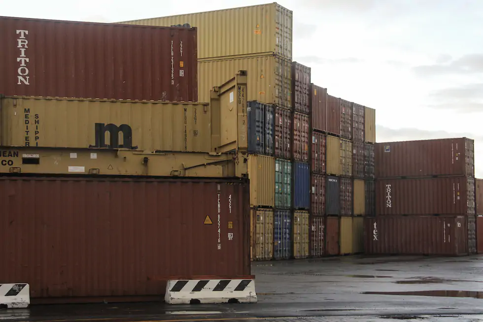porto livorno container