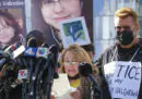A Los Angeles una ragazza di 14 anni è stata uccisa per sbaglio dalla polizia