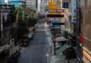 Russell Crowe e l'intrico di fili telefonici sulle strade di Bangkok