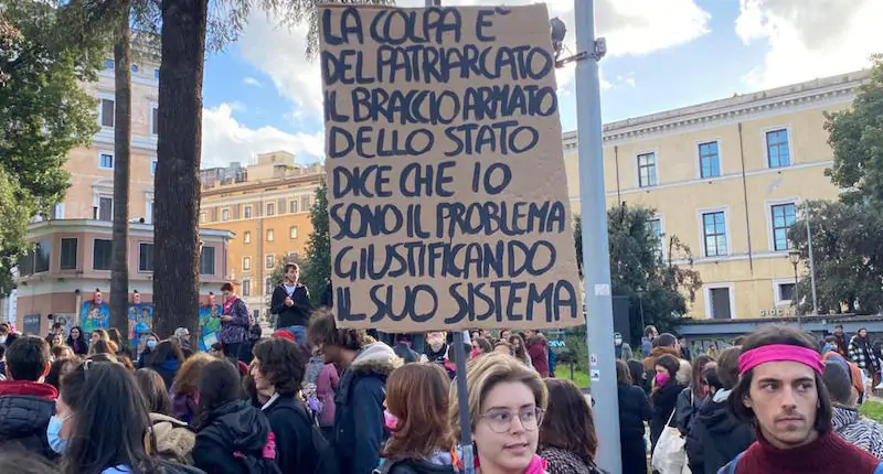 Manifestazione di Non una di meno a Roma, il 27 novembre del 2021.
(ANSA/GIULIA MARRAZZO)