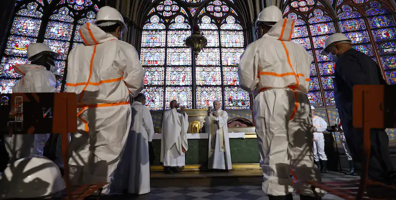 La battaglia culturale intorno al restauro di Notre-Dame