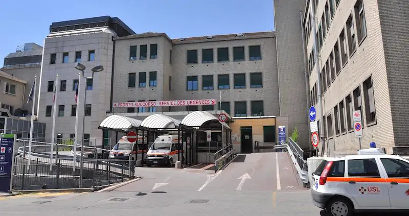 L'ospedale Parini di Aosta (ANSA/THIERRY PRONESTI)