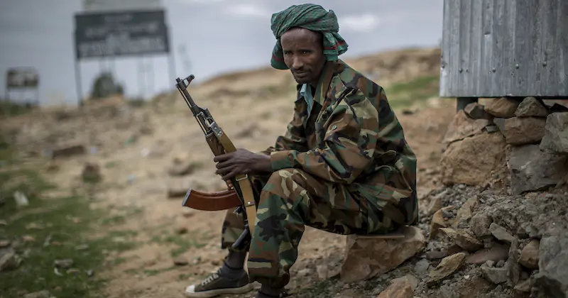 Un soldato del Tigrè (AP Photo/Ben Curtis)