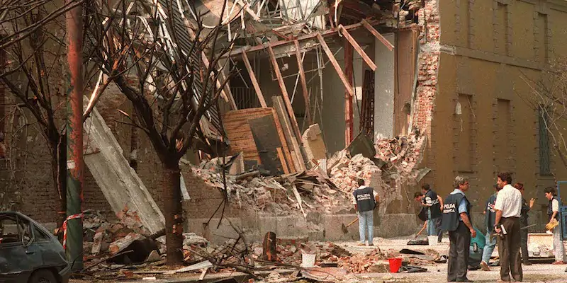 Il Pac dopo lo scoppio della bomba del 27 luglio 1993 (ANSA-ARCHIVIO/TO)