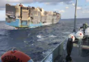Una nave carica di auto di lusso è affondata nell’Atlantico