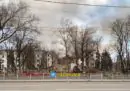 Cosa sappiamo del bombardamento del teatro di Mariupol