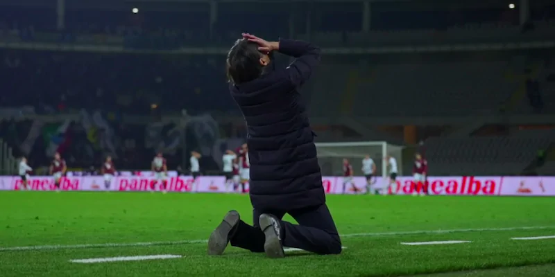 Simone Inzaghi dopo il gol sbagliato da Edin Dzeko in Torino-Inter (Dazn)