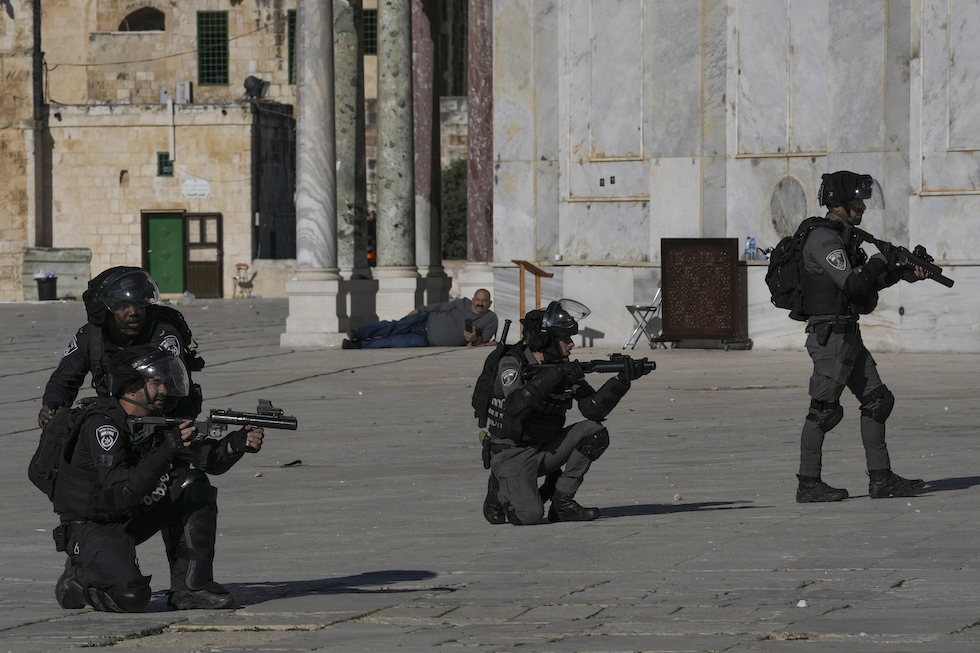 Gli scontri alla moschea di al Aqsa
