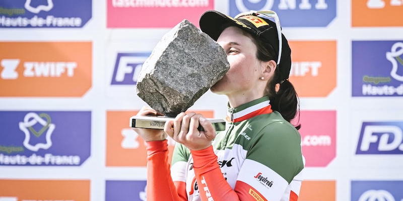Elisa Longo Borghini ha vinto la Parigi-Roubaix